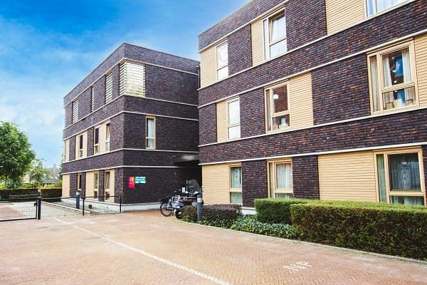 Partou KDV Dr G H Amshoffweg 17-201