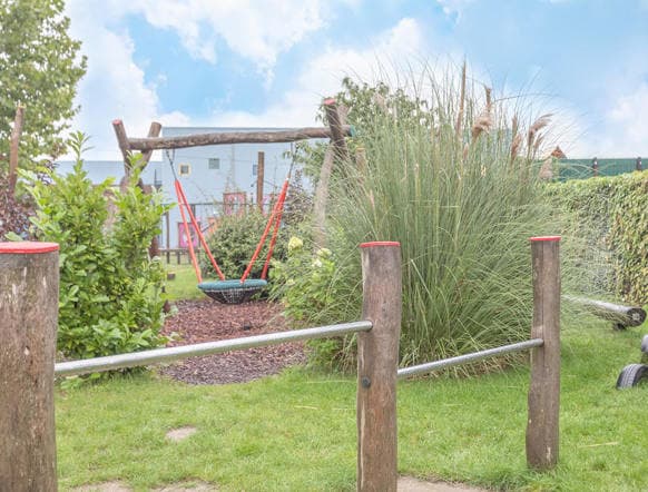 Kindergarden Houten Tuibrug foto 4