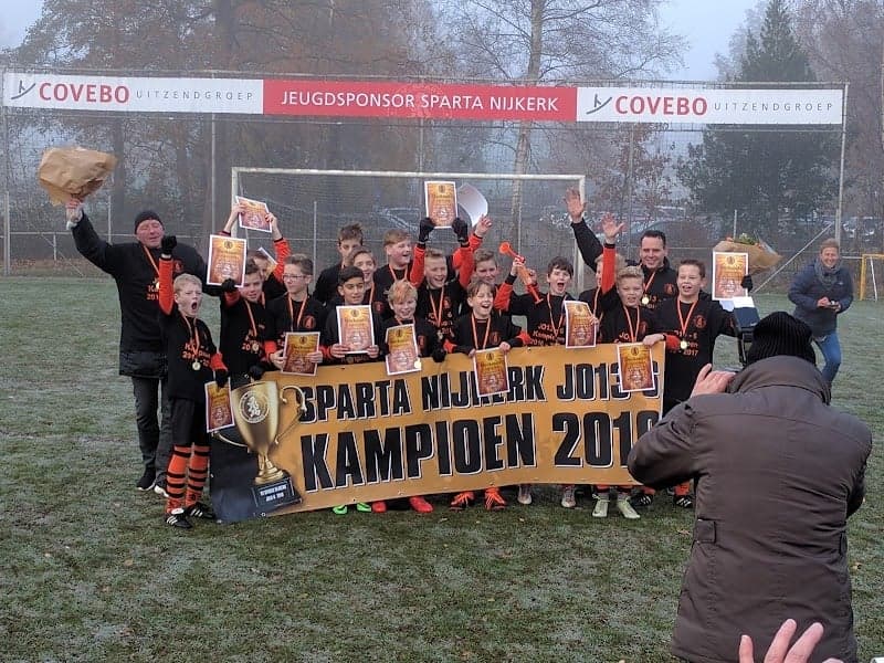 Bzzzonder Sparta 3