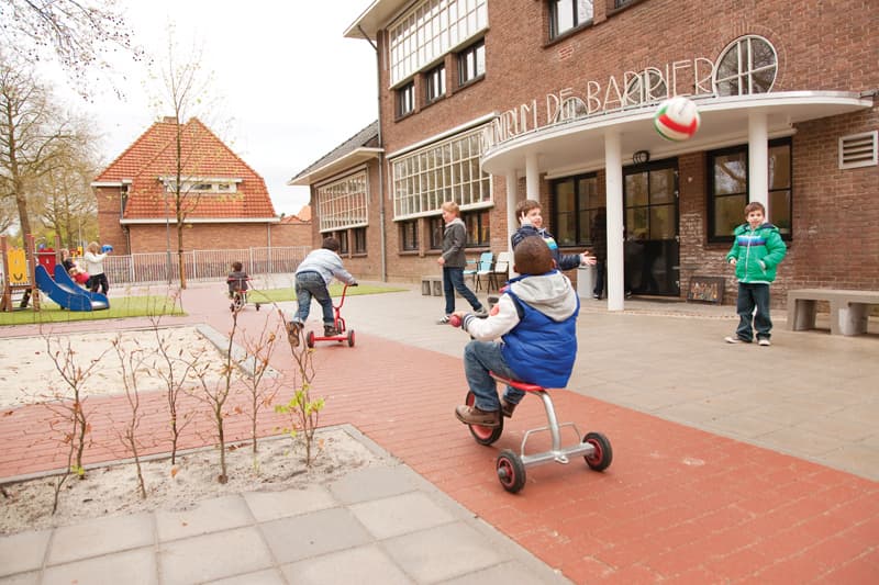 Kinderopvang Dikkie & Dik / Barrier 2