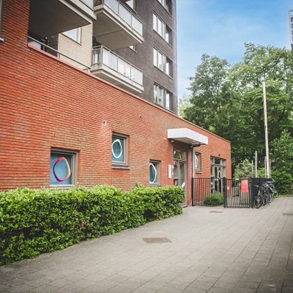 Partou Van Embdenstraat 2