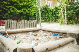 Partou KDV Koningskinderen Koning Lijsterbaard foto 8