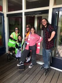 The Sunrise Club Op Stoom 2