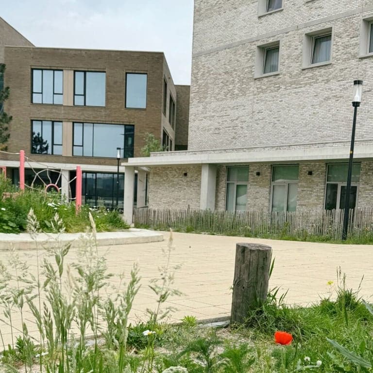 RIANT Max Planckstraat 2