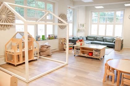 Oya's Childcare Obrecht B.V.