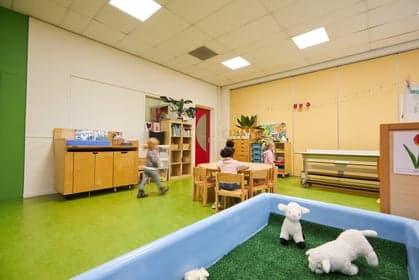 Doomijn POV Nassaulaan foto 5