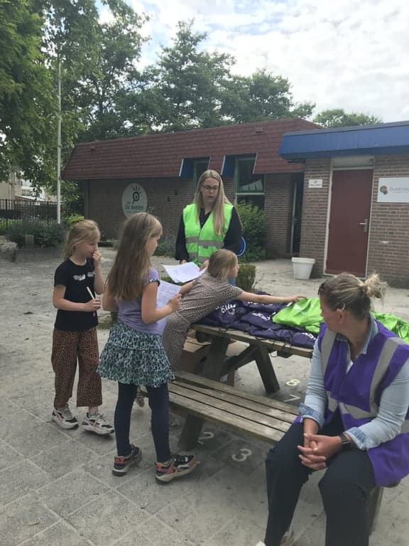 SKSG Bubbel De Regenboog foto 9