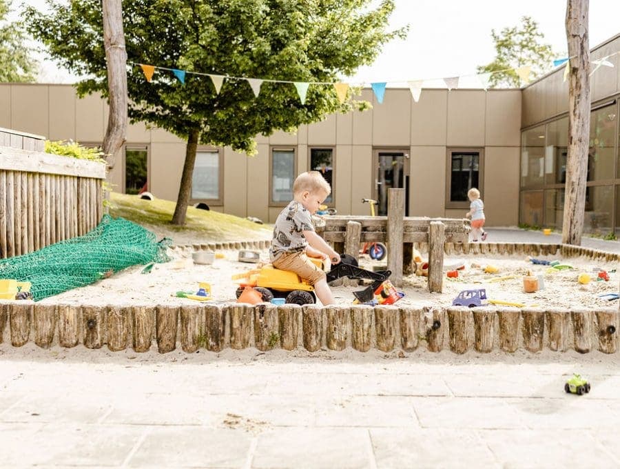 SKSG Bubbel De Regenboog foto 10