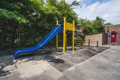 Dependance Krullenbol 3