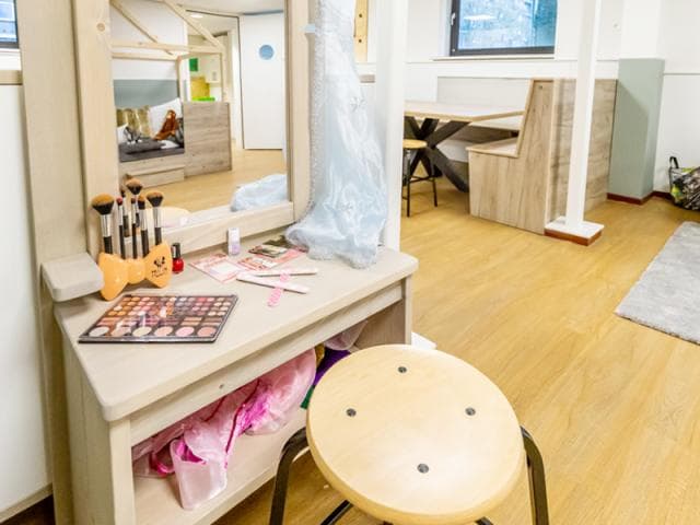 Club Basker - Burg. Haspelslaan foto 6