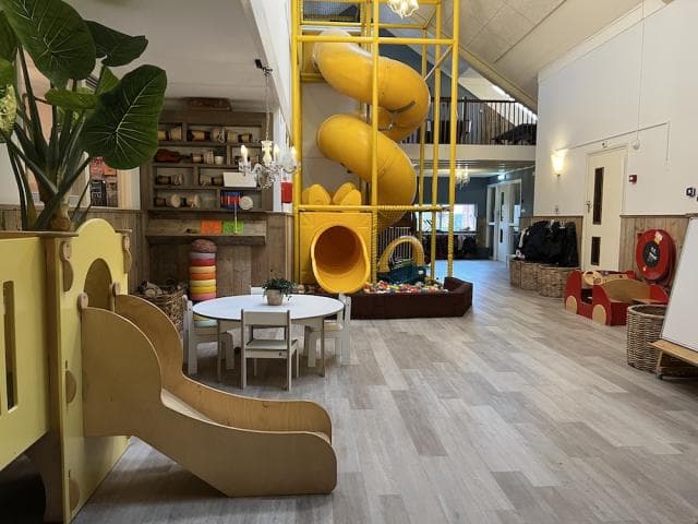 Club Basker - Tesselschadelaan 2