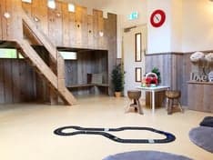 Club Basker - Tesselschadelaan foto 7