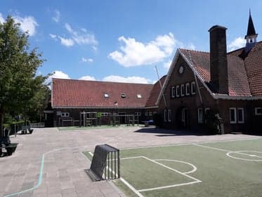 PO Boschkabouter Op Stoom foto 4