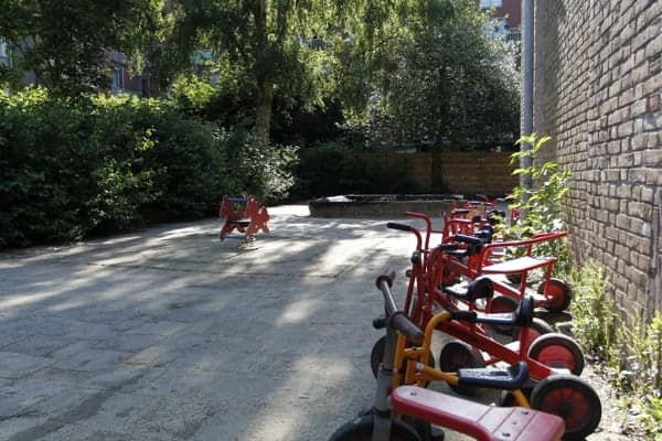 Partou KDV Javaplantsoen 9 foto 4