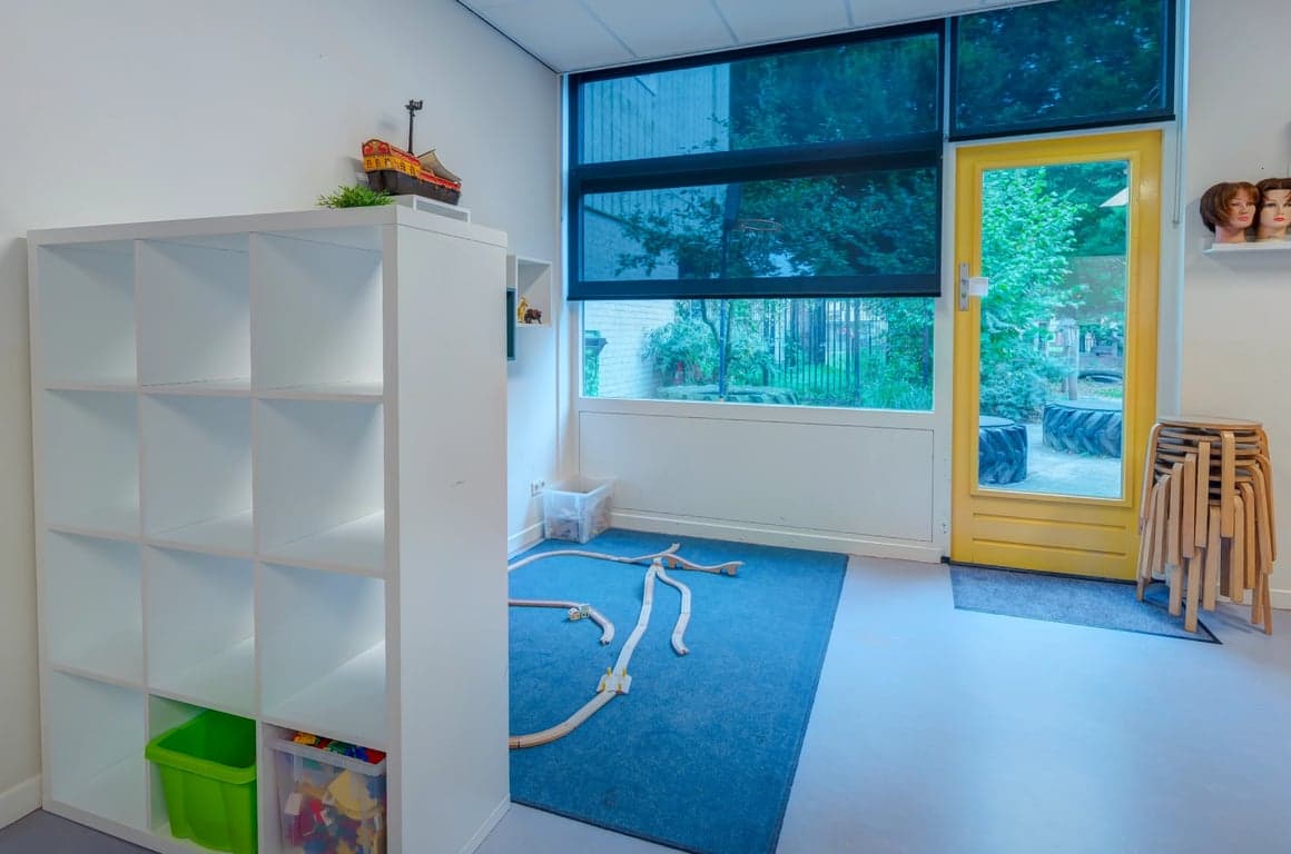 Spring, High 5 foto 5