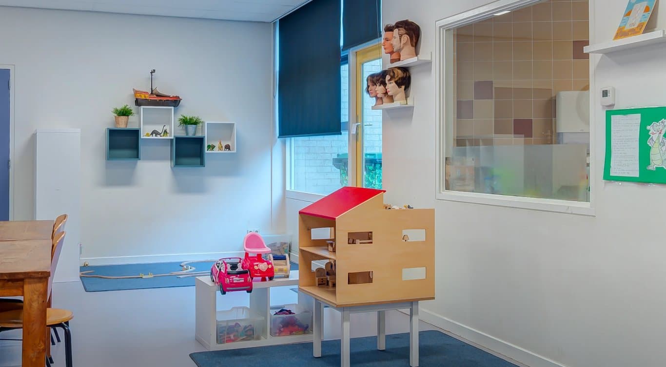 Spring, High 5 foto 8