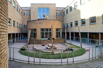 Partou KDV Laan van Puntenburg 2A