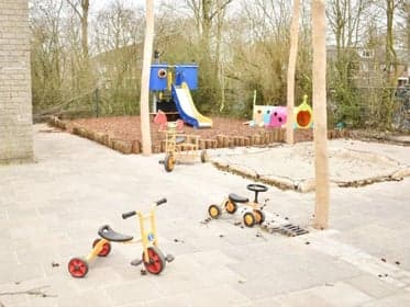 Basker - Planetenbaan foto 4