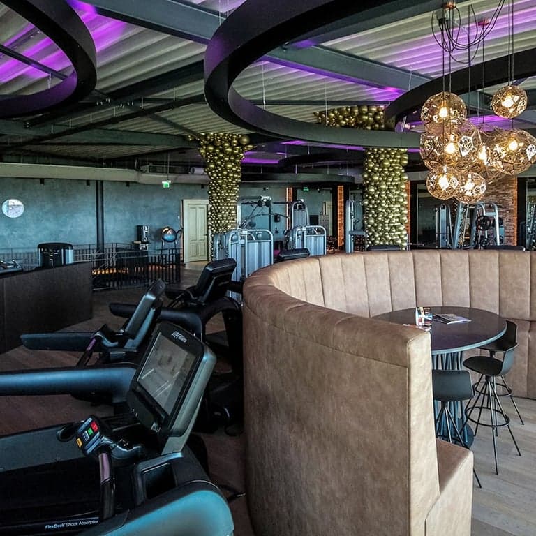 Bij de Sport foto 10