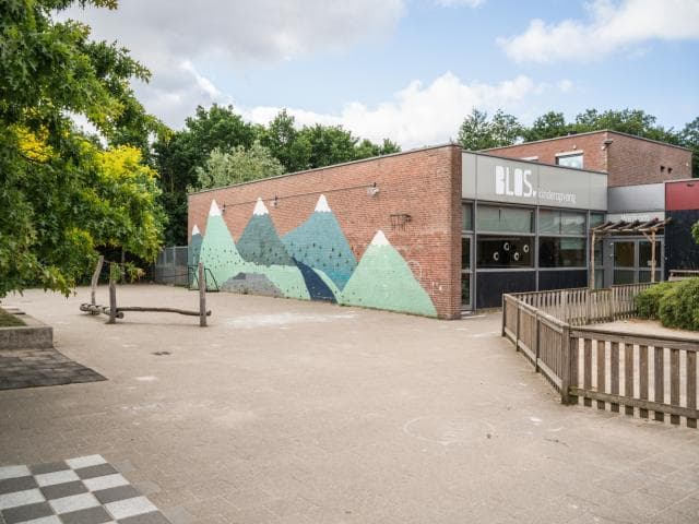 Club Basker - Vondellaan 2