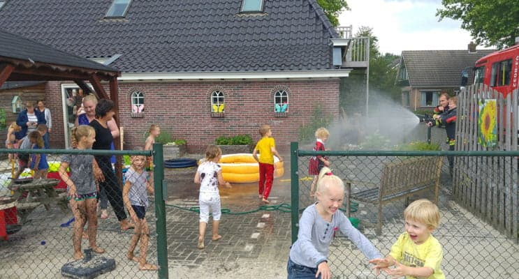 Villa Kakelbont Peize 3